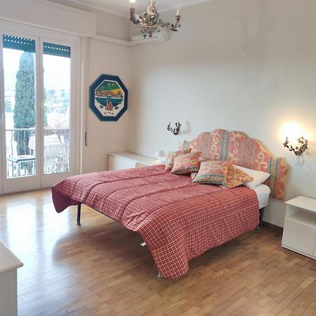 Apartamento Il Girasole Rapallo Exterior foto